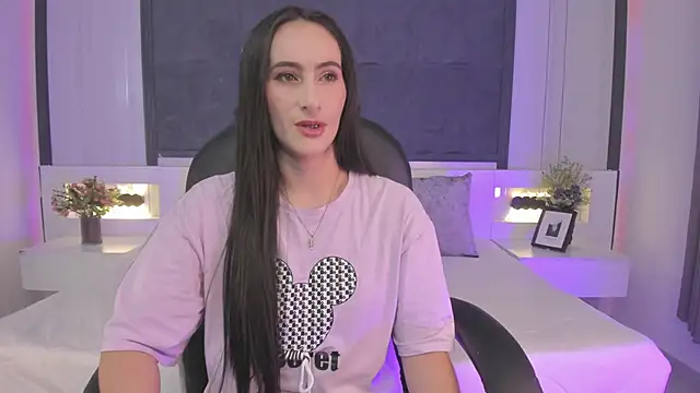 SaraGomez1 online show from 03-06-26, 01:07