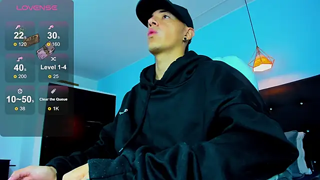 Lobo 17  online show from 11-21-25, 03:38