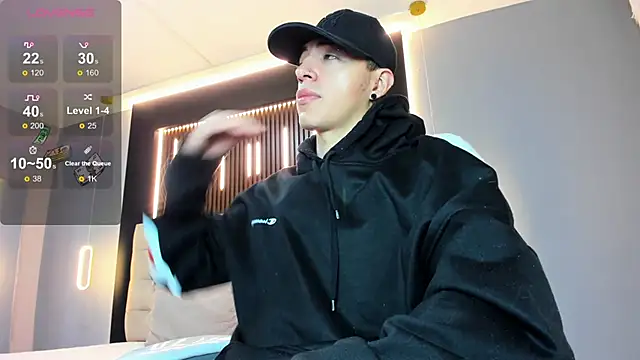 Lobo 17  online show from 03-31-26, 03:52