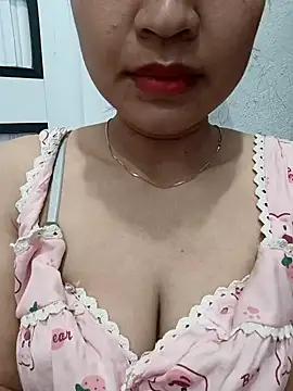 Snapshot of AssAsiancute chatting on 12-02-24, 04:31 AssAsiancute online show from 12-02-24, 04:31