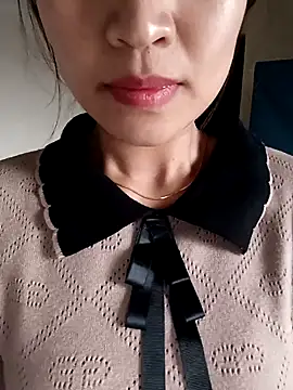 Snapshot of AssAsiancute chatting on 12-22-24, 12:07 AssAsiancute online show from 12-22-24, 12:07