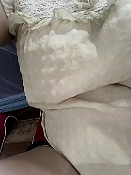Snapshot of AssAsiancute chatting on 09-28-25, 11:37 AssAsiancute online show from 09-28-25, 11:37