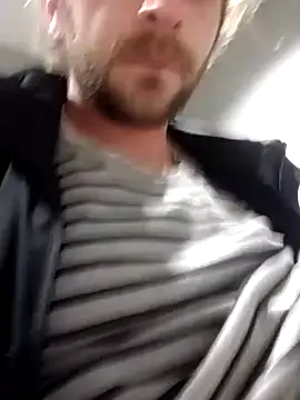 QcMisterv13 online show from 12-14-24, 11:56