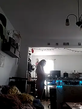 QcMisterv13 online show from 01-20-25, 03:18