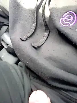 QcMisterv13 online show from 03-19-25, 08:54