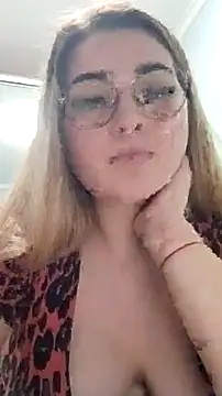 pussyCat t online show from 02-01-26, 05:44