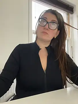 Miss Stassi online show from 12-18-24, 02:17