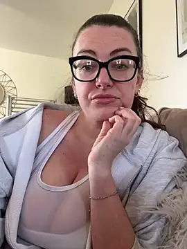 Miss Stassi online show from 03-02-25, 09:10