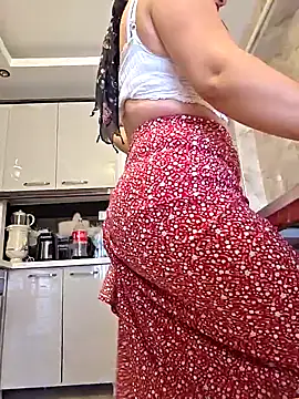 Snapshot of Erotica333 chatting on 07-13-26, 02:53 Erotica333 online show from 07-13-26, 02:53