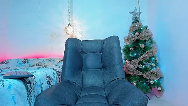 Snapshot of maxowens_oficial chatting on 12-09-24, 09:37 maxowens oficial online show from 12-09-24, 09:37