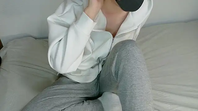 itsme LEON online show from 05-04-26, 01:07