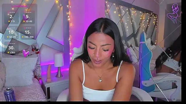 Amber villalobos  online show from 02-13-25, 10:12