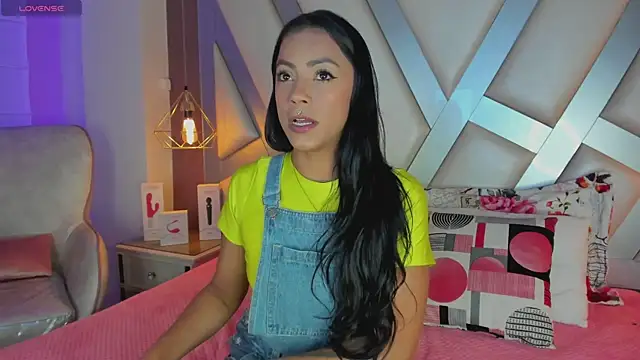 Amber villalobos  online show from 01-09-26, 04:48