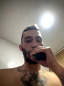 Snapshot of openmind_boy chatting on 11-11-25, 02:50 openmind boy online show from 11-11-25, 02:50