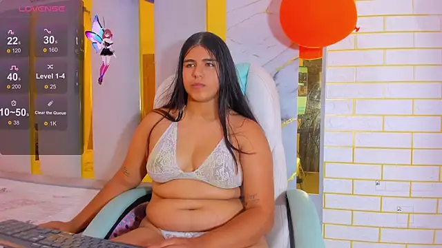 Lia Ashley online show from 10-13-25, 07:03