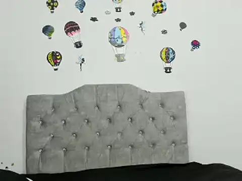 Kymbrown25 online show from 12-10-24, 04:45