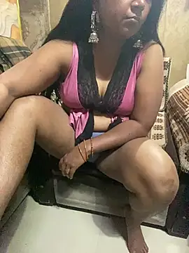 Snapshot of Tameesh_sexy_mistress chatting on 05-02-26, 05:51 Tameesh sexy mistress online show from 05-02-26, 05:51