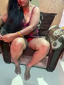 Snapshot of Tameesh_sexy_mistress chatting on 05-16-26, 12:37 Tameesh sexy mistress online show from 05-16-26, 12:37