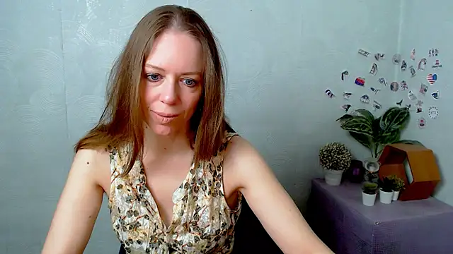 GloriaSi  online show from 04-28-26, 05:01