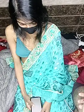 Snapshot of Shalu79 chatting on 12-22-24, 04:28 Shalu79 online show from 12-22-24, 04:28