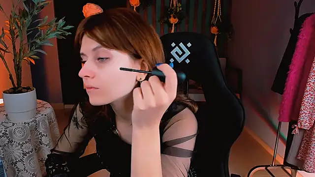 LolaAsmus online show from 11-14-25, 07:51