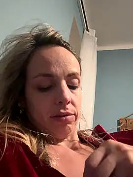 Snapshot of Annelibre chatting on 10-21-25, 09:04 Annelibre online show from 10-21-25, 09:04