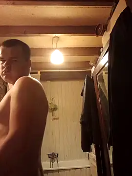 Snapshot of clemhotxxxx chatting on 03-07-25, 06:33 clemhotxxxx online show from 03-07-25, 06:33