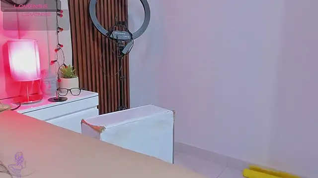 Meli castillo online show from 02-26-25, 02:25