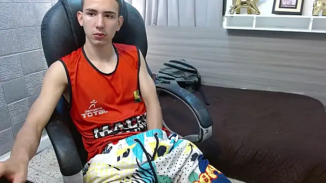 JackSwan18 online show from 01-14-26, 06:13