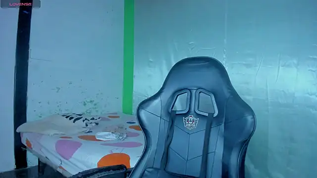 jonson- online show from 04-12-26, 07:35