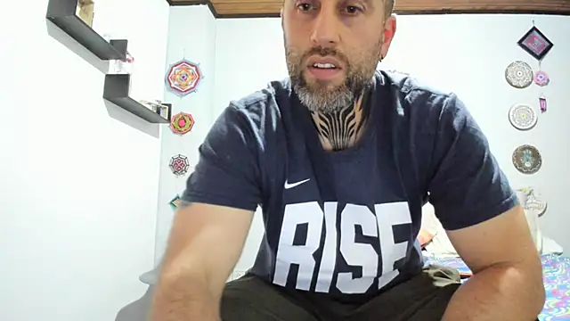 Snapshot of Antoniohot2024 chatting on 01-15-25, 11:30 Antoniohot2024 online show from 01-15-25, 11:30