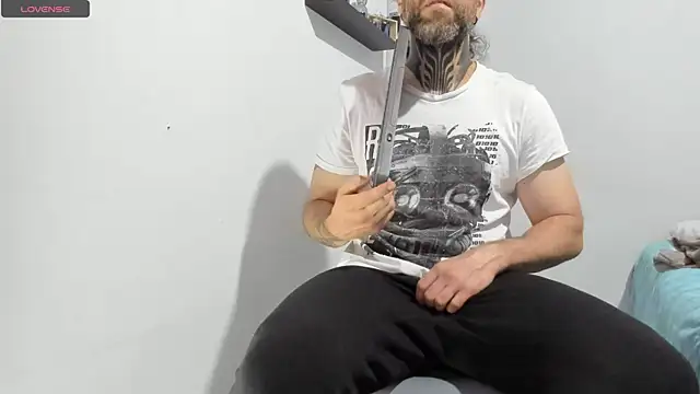 Snapshot of Antoniohot2024 chatting on 03-18-25, 10:03 Antoniohot2024 online show from 03-18-25, 10:03