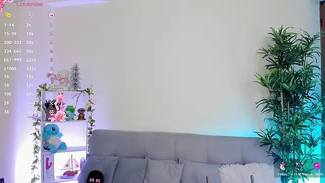 natty romanof 18 online show from 02-04-25, 12:33