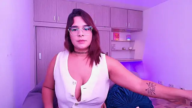 Shenoa1 online show from 03-18-25, 08:26