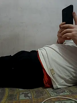 Snapshot of mohnis76 chatting on 04-14-26, 07:20 mohnis76 online show from 04-14-26, 07:20