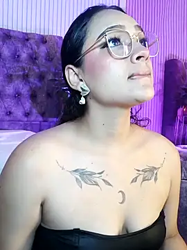 EMILYY FOXY online show from 03-01-26, 11:45