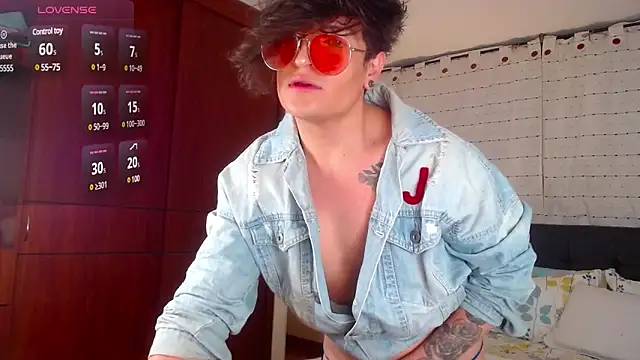 Hornymoan online show from 02-08-25, 01:22