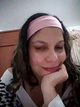 Carliina Soussa online show from 11-17-25, 11:10