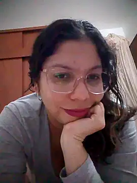 Carliina Soussa online show from 03-26-26, 11:43