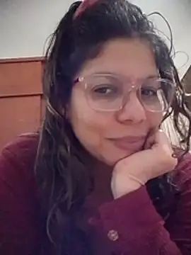 Carliina Soussa online show from 05-19-26, 04:19