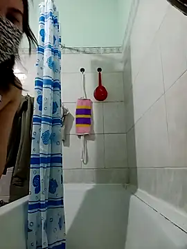 MikaKors online show from 12-19-24, 03:07