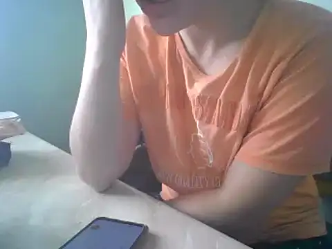 MikaKors online show from 12-22-24, 04:50