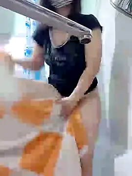 MikaKors online show from 12-31-24, 12:25