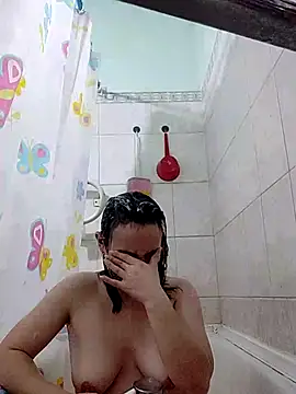 MikaKors online show from 03-15-25, 04:43