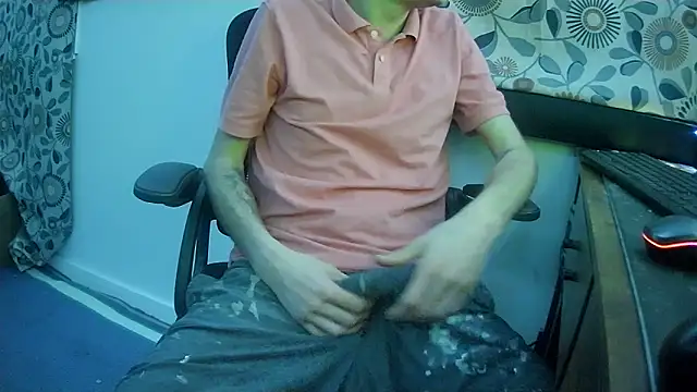 Snapshot of MrKingDick607 chatting on 04-06-26, 03:59 MrKingDick607 online show from 04-06-26, 03:59