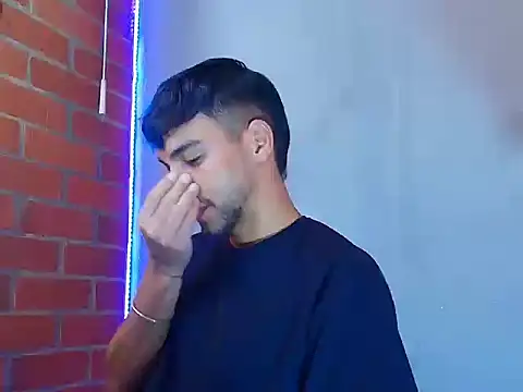 Leandro valenzuela online show from 11-10-25, 03:00