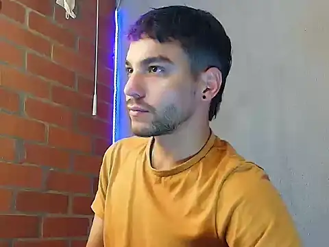 Leandro valenzuela online show from 12-18-25, 03:40