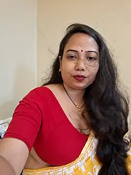 DREAM GIRL-30 online show from 07-24-26, 04:32