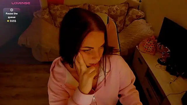 masha19981 online show from 11-08-25, 08:07