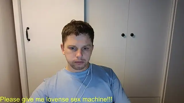 Snapshot of BigL0ve chatting on 06-20-26, 01:36 BigL0ve online show from 06-20-26, 01:36